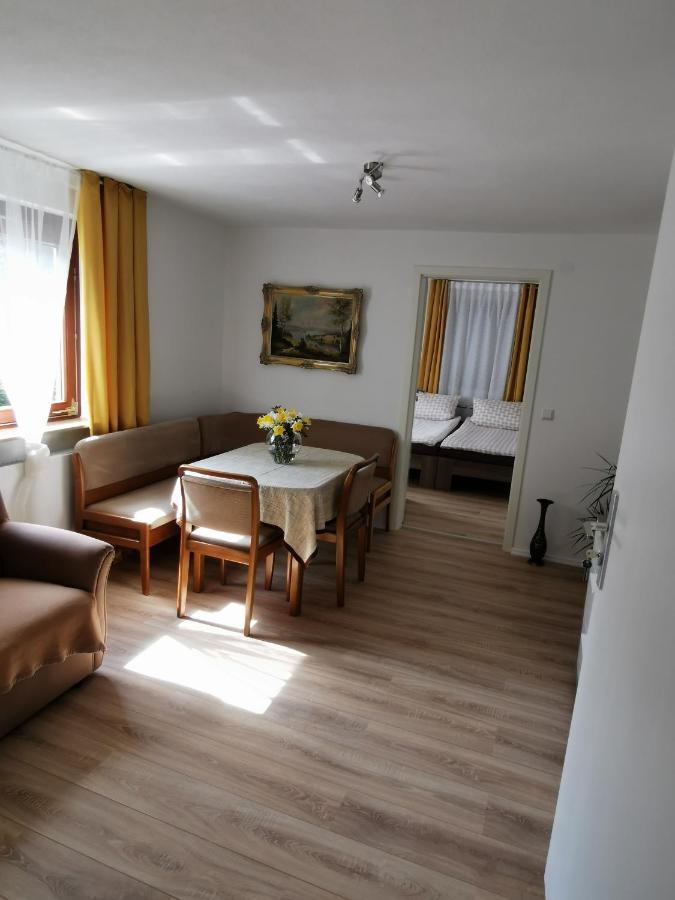 Appartamento La Casa Suciu Forchtenberg Esterno foto