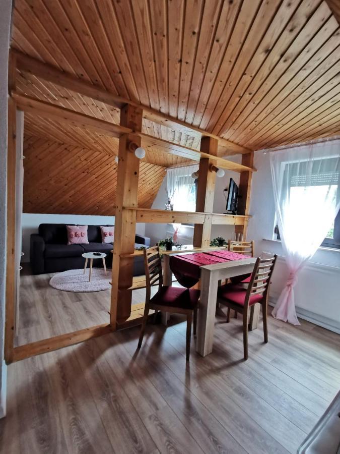 Appartamento La Casa Suciu Forchtenberg Esterno foto